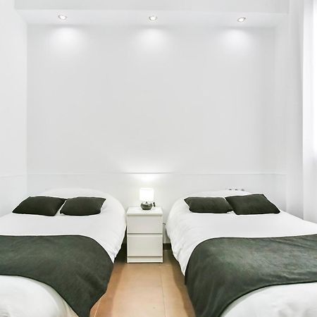 Laramond Barcelona Rooms ภายนอก รูปภาพ