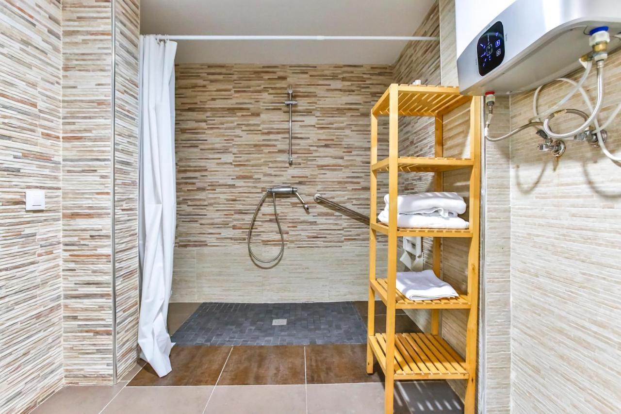 Laramond Barcelona Rooms ภายนอก รูปภาพ