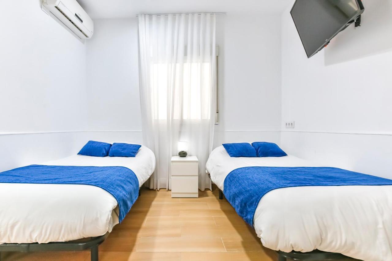 Laramond Barcelona Rooms ภายนอก รูปภาพ