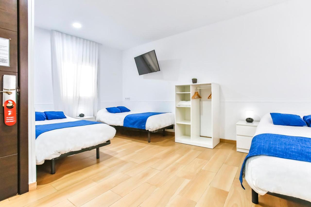Laramond Barcelona Rooms ภายนอก รูปภาพ