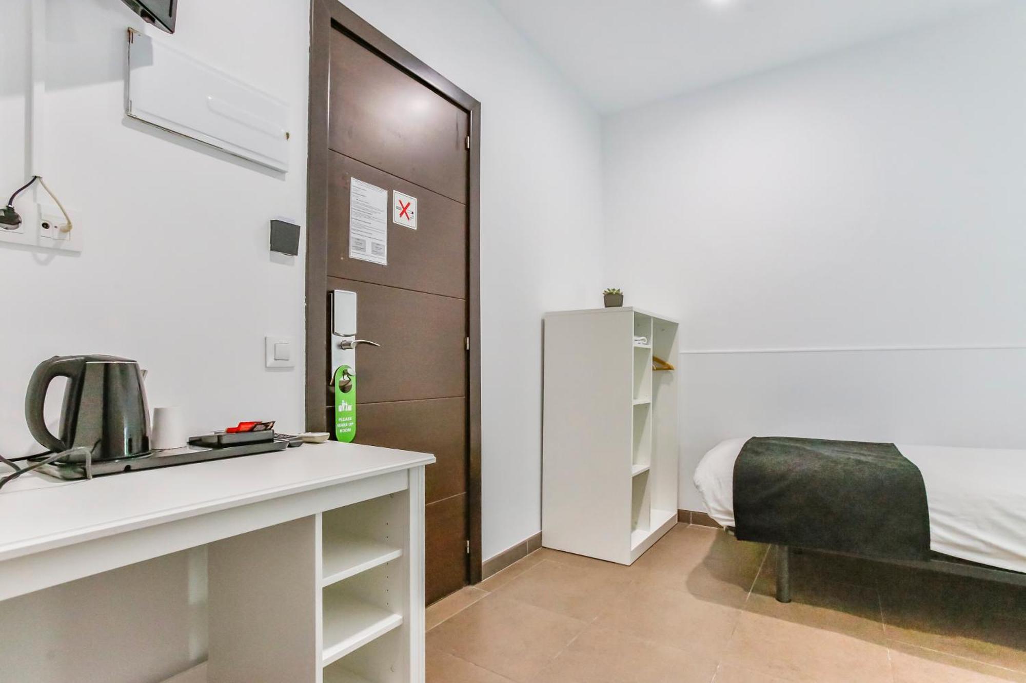Laramond Barcelona Rooms ภายนอก รูปภาพ