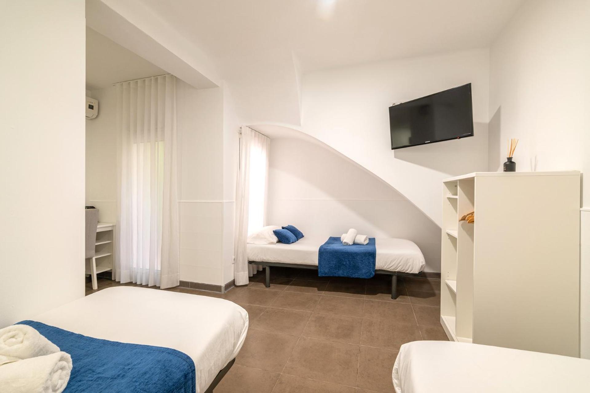 Laramond Barcelona Rooms ภายนอก รูปภาพ