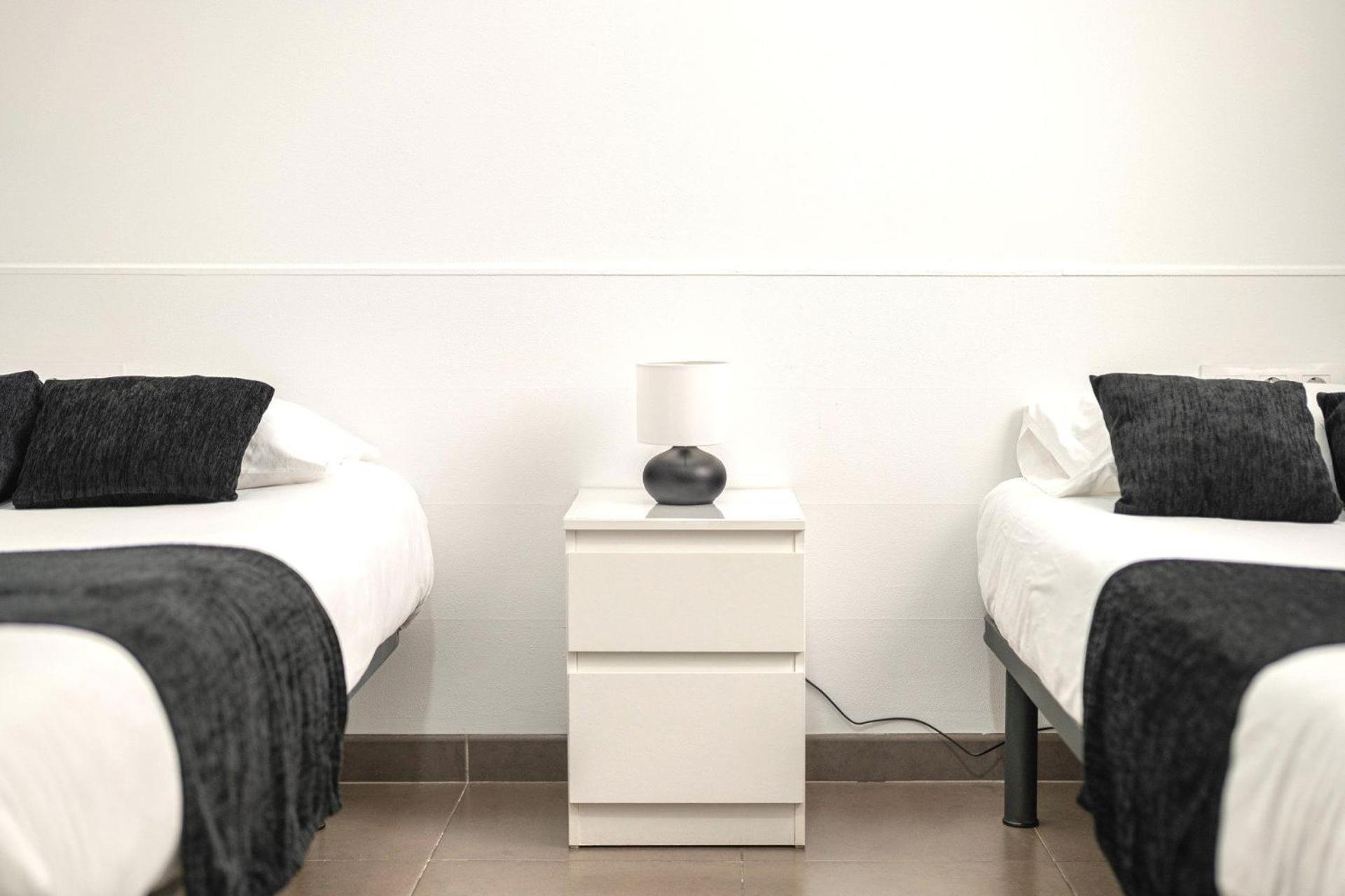 Laramond Barcelona Rooms ภายนอก รูปภาพ